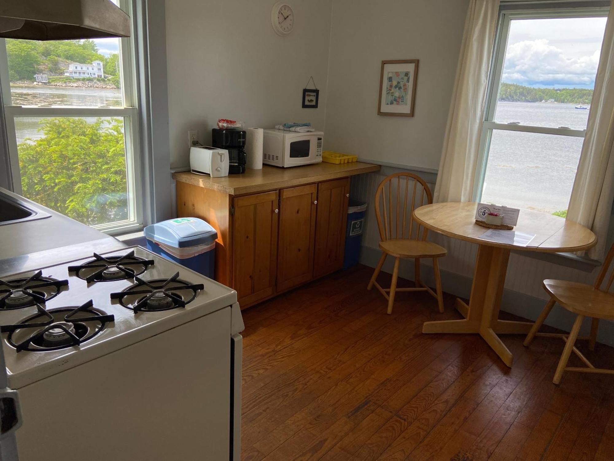 Spinneys Guesthouse & Beach Cottages Phippsburg Экстерьер фото